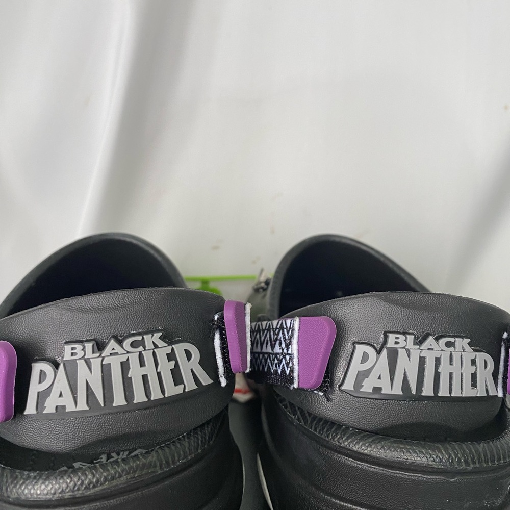 CROCS Black Panther Marvel Wakanda Forever Black and Purple Women’s size 6 - Picture 7 of 10